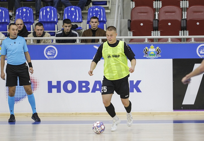 Товарищеский матч по мини-футболу. МФК «Тюмень-дубль» - «Факел-ЯНАО» (Новый Уренгой) — 3:4