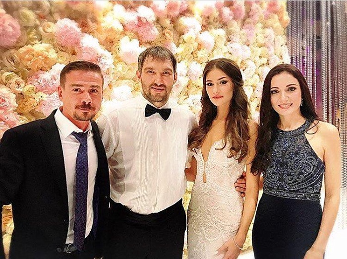 Овечкин и Дикарев гуляли на свадьбе!