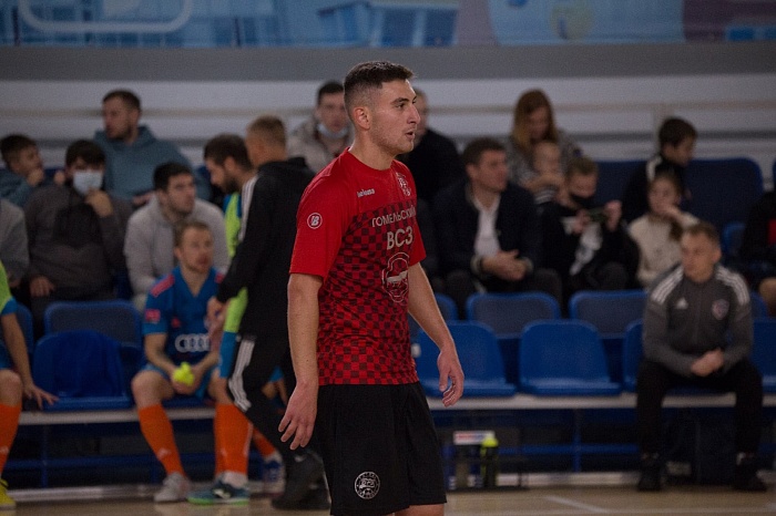 Воспитанник мини-футбольного клуба «Тюмень» Давид Асланян: «Надоело по миру кататься, хочется быть поближе к дому»