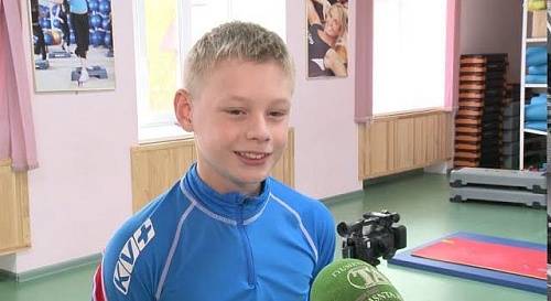 Заводоуковский школьник Олег Некрасов установил рекорд России в упражнении «планка»