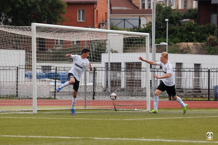 Есть первая домашняя победа футбольной команды «Тюмень-2007» в ЮФЛ Сибирь