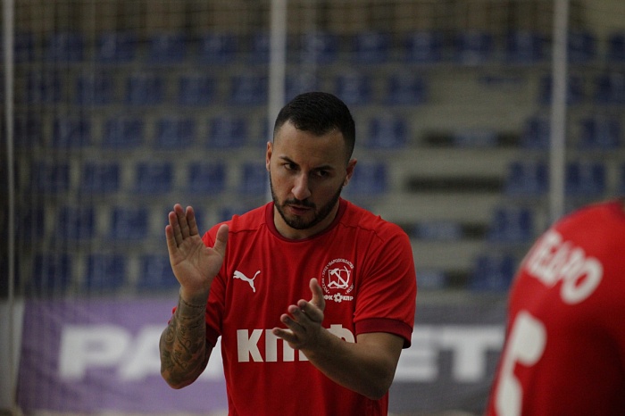 «Столб» МФК КПРФ Шимбинья: «Я уже оставался вне игры на 9 месяцев, надеюсь, это моя последняя травма»
