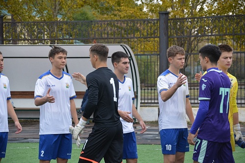 «Уфа» проиграла в Челябинске, а ФК «Тюмень-2006» дома одолел юных пермяков