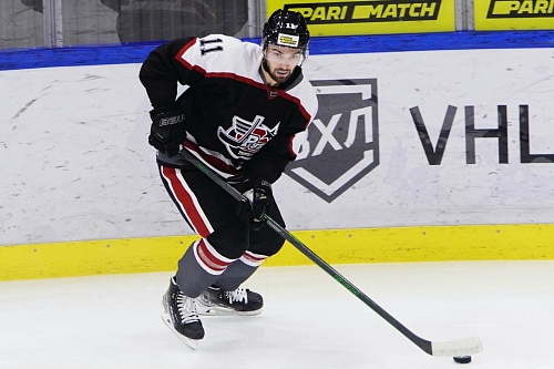 Нападающий ХК «Рубин» Никита Рожков: «Нужно дожимать соперника и выходить в финал»