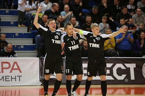 «Синара» продолжила победное шествие