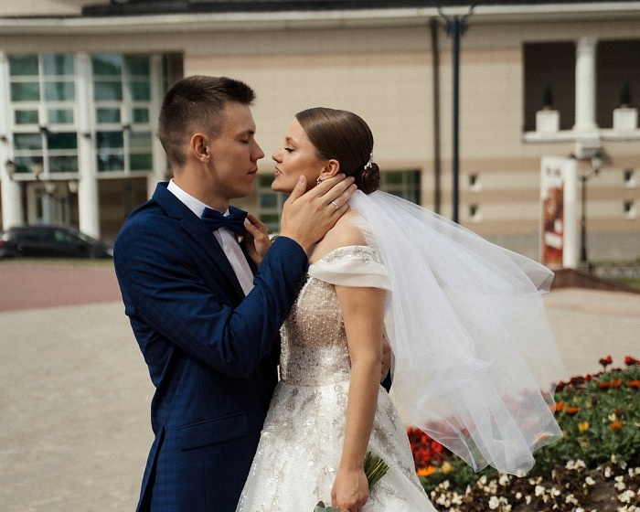 Доигровщик волейбольного клуба «Тюмень» Андрей Бобров: «Самое волнительное, когда перед свадьбой мои мама и папа из Иваново полетели в Ханты знакомиться с родителями жены»