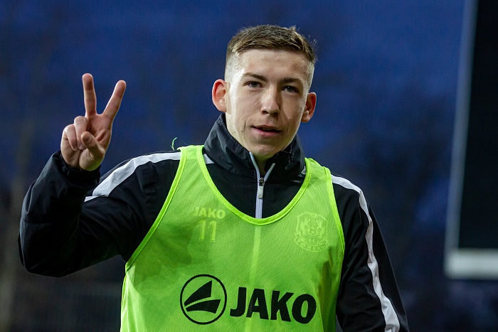 Футбольный клуб «Тюмень» выходит на второе место в первом дивизионе и передаёт привет премьер-лиге