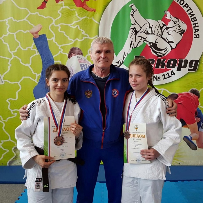 Сурдлимпийцы боролись на татами Зеленограда