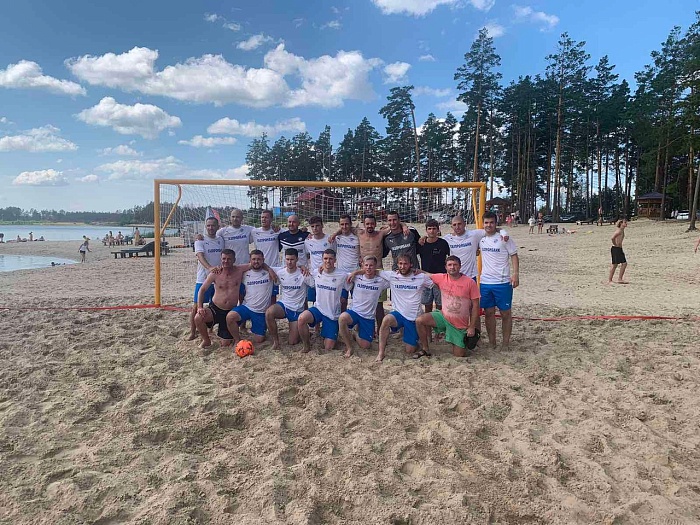 Тюменский ФК «Газпромбанк» выиграл турнир по пляжному футболу, посвящённый Дню города