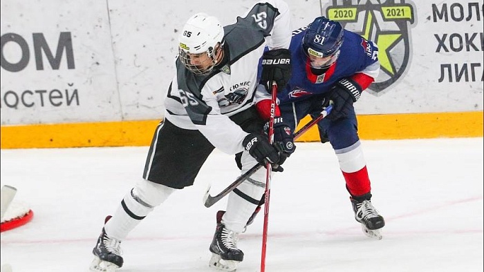 Тюменцы уступили резвой «Чайке»