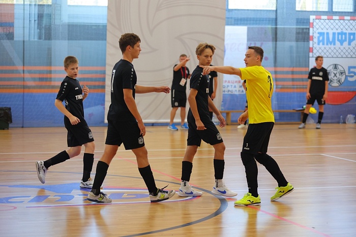 Юные тюменцы вышли на первое место