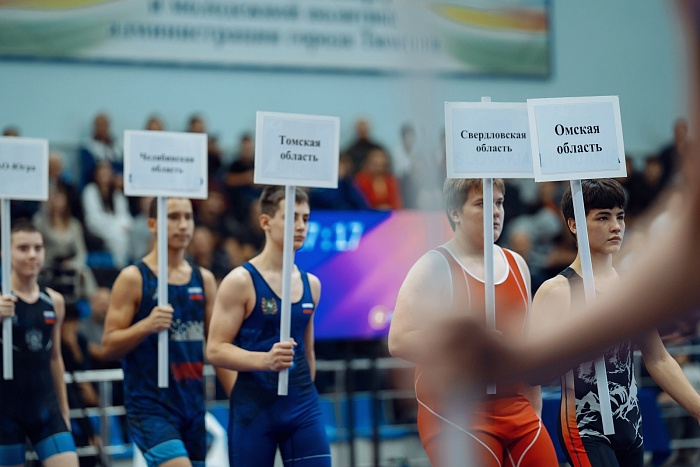 В Тюмени состоялся традиционный  турнир на призы чемпиона мира, серебряного призёра Олимпийских Игр Владимира Чебоксарова
