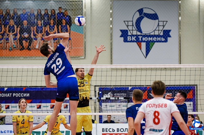 Волейболисты «Тюмени» во второй раз разгромили «Самотлор»