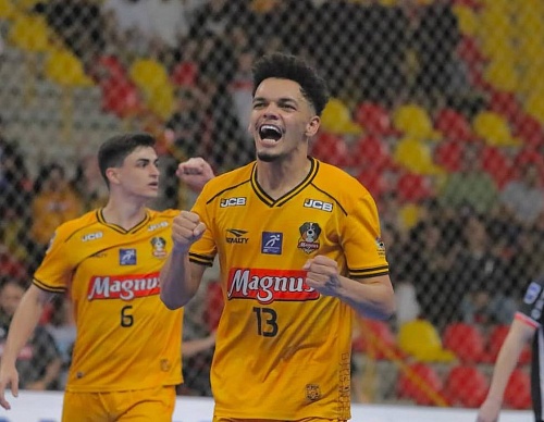 Витама — новичок футзального клуба "Тюмень"