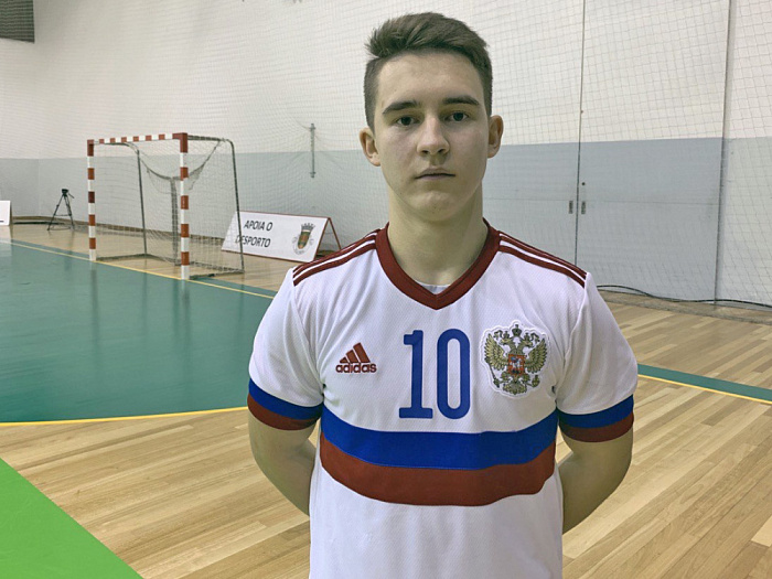 Александр Лукин