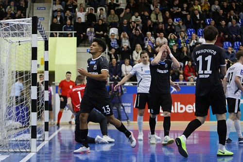 БЕТСИТИ Суперлига. "Тюмень" - "Торпедо". 17 тур. 1 матч