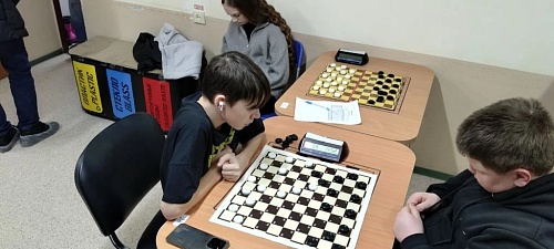 В Тюмени состоялось первенство области по стоклеточным шашкам