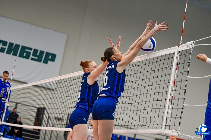 Тюменские волейболистки уступили краснодарской команде