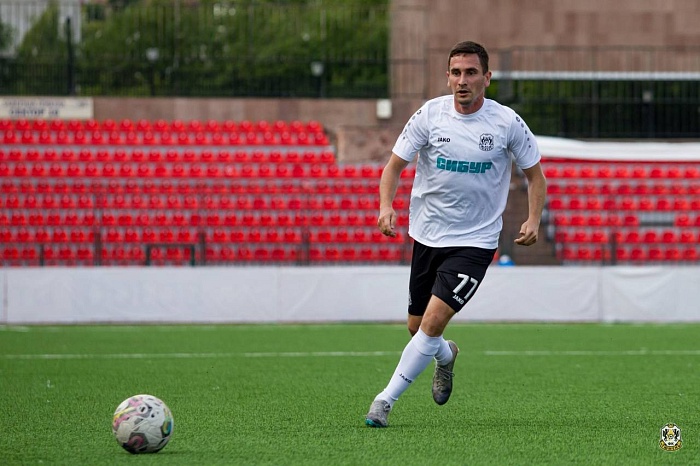 Полузащитник футбольного клуба «Тюмень» Владлен Бабаев: «Это победа и Сергея Попкова, и нашего нынешнего тренерского штаба»