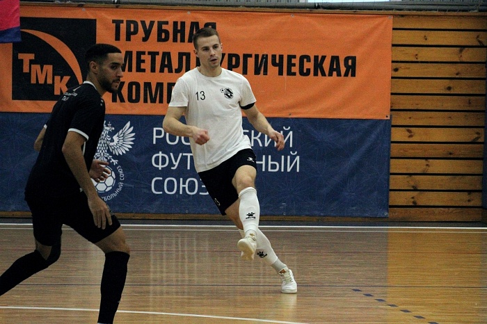 Футзальный клуб "Тюмень" уступил "Синаре"