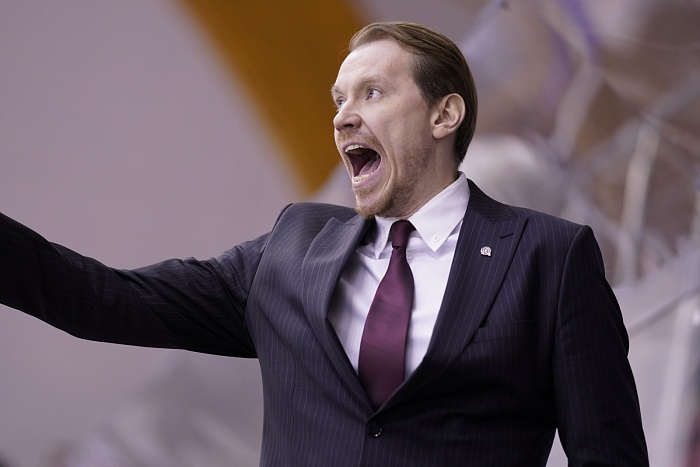 Главный тренер хоккейного клуба «Рубин» Константин Фаст: «Победа есть, но могли больше забросить»