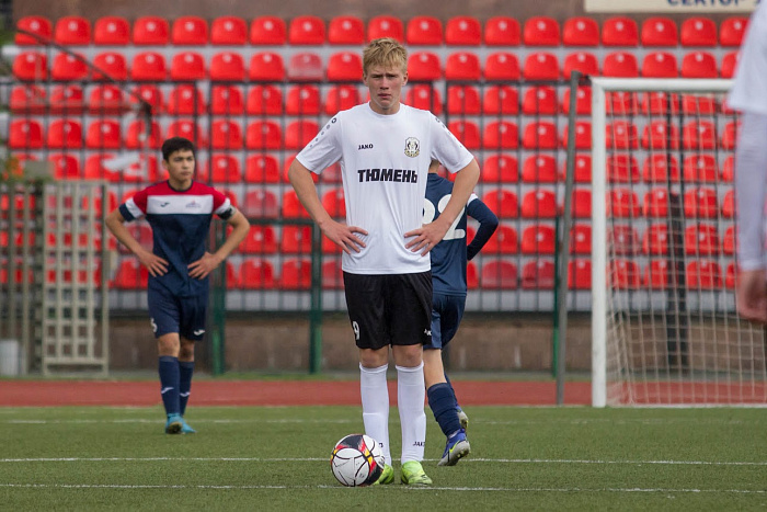 Максим Абакумов