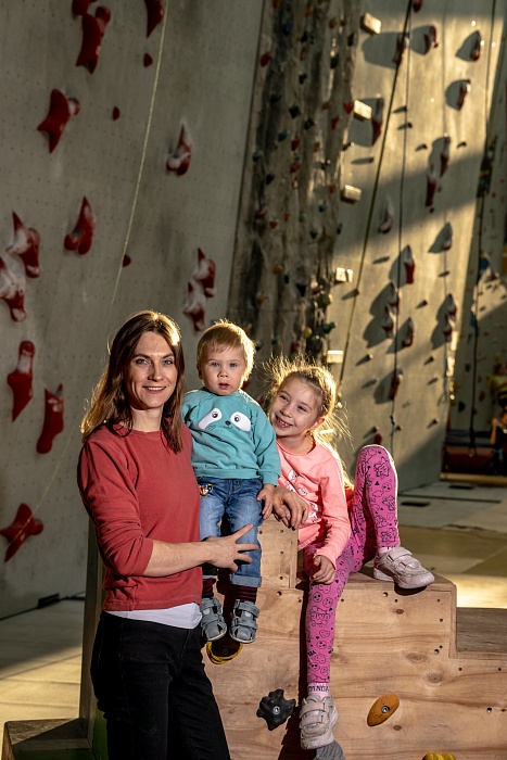 Чемпионка мира по скалолазанию Мария Красавина: «Ребёнок был вписан в карьеру»