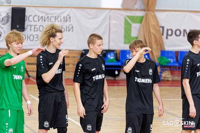Юные тюменцы одолели «Синару» и выиграли 28-й матч подряд!
