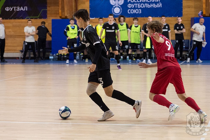 Дублёры футзального клуба «Тюмени» матчи 6-го тура сыграют в Глазове