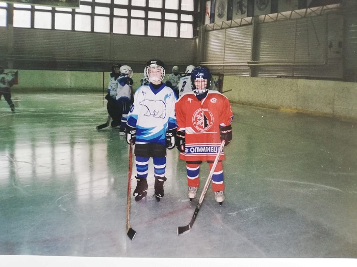 Нападающий хоккейного клуба «Адмирал» Александр Горшков: «Уезжать из Тюмени с каждым разом всё сложнее»