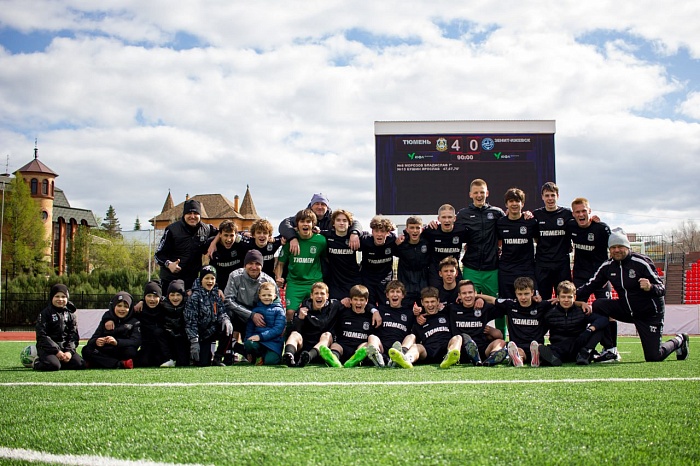 Тюменцы забили четыре безответных мяча в ворота команды из Удмуртии