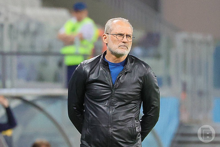 Наставник футбольного клуба "Тюмень" Сергей Попков: "Никаких резких шагов не будет, хотелось бы оставить наследие Игоря Меньщикова"