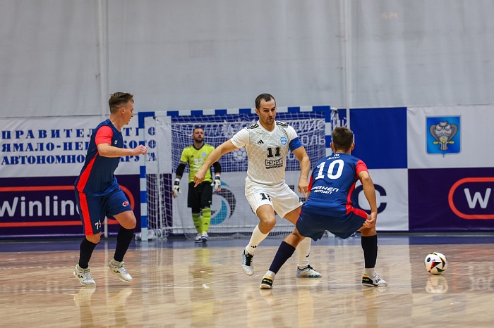 Гол Евгения Мишарина не спас «банщиков» от поражения