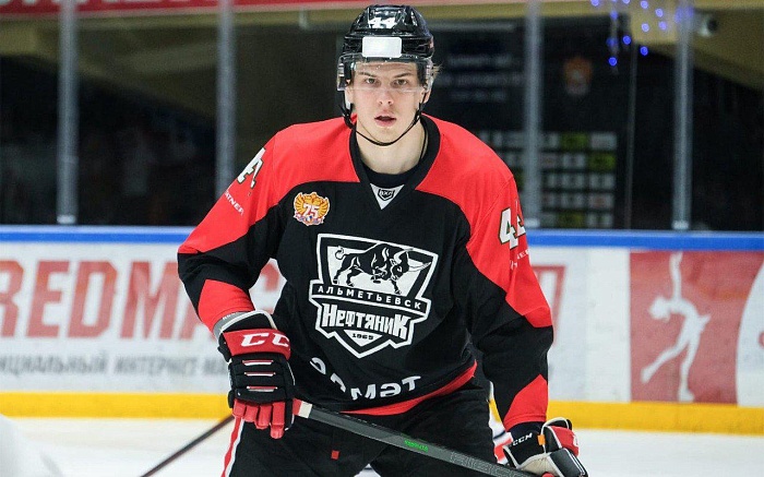 Денис Цуканов покинул хоккейный клуб "Рубин"