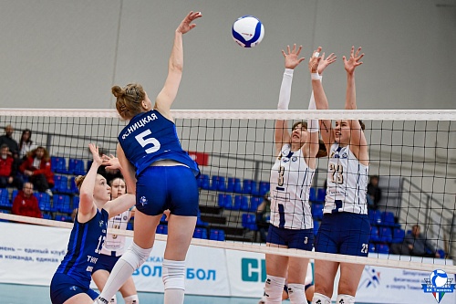Волейболистки «Тюмени» обыграли соперниц из Челябинска