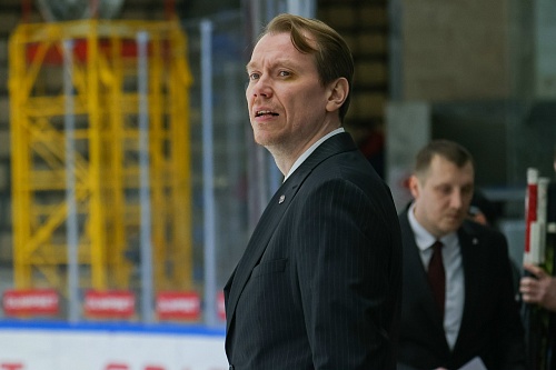 Главный тренер хоккейного «Рубина» Константин Фаст: «Болельщикам игра понравилась, мне - нет»