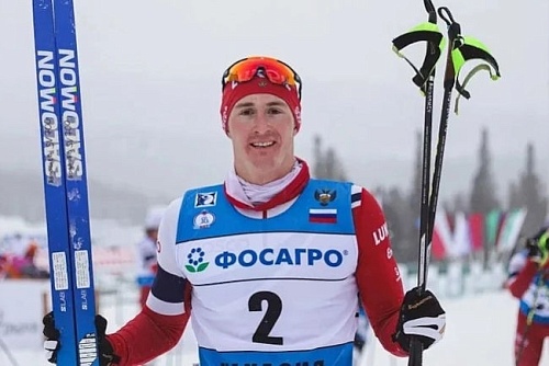 Сергей Ардашев выиграл скиатлон в Южно-Сахалинске с невероятным финишем!