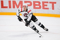 Игрок хоккейного клуба «Рубин» Данил Мокрушев стал лучшим защитником