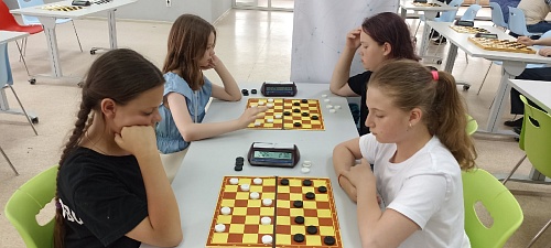 В Тюмени шашисты выявили молниеносных чемпионов