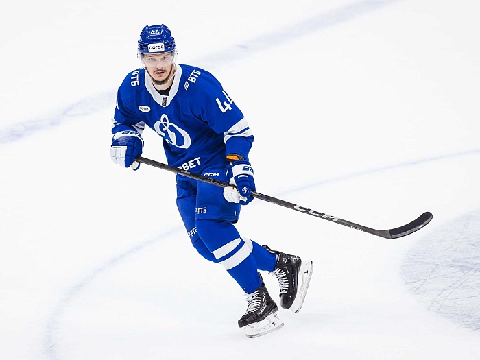 Матч с ХК "Сочи" тюменский хоккеист Кирилл Адамчук запомнит на всю жизнь (ВИДЕО)