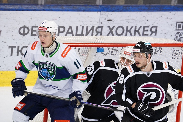 Нападающий хоккейной «Югры» Артём Попов: «К плей-офф темп будет наращиваться»