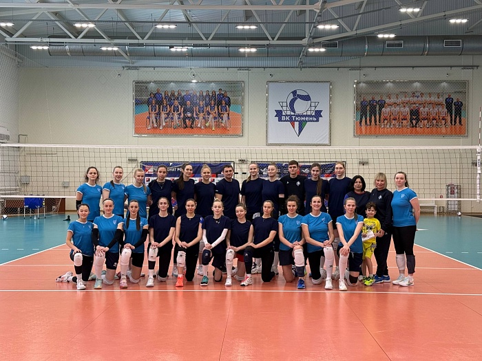 Волейболистки «Тюмени» провели два товарищеских матча