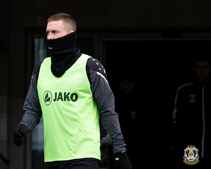 Футбольный клуб "Тюмень" возобновит сезон уже через месяц