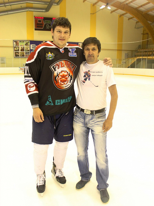 Организатор матча памяти хоккеиста Ремира Хайдарова Алексей Хачеев: «Болельщик – это не профессия, мы всё делаем от души»