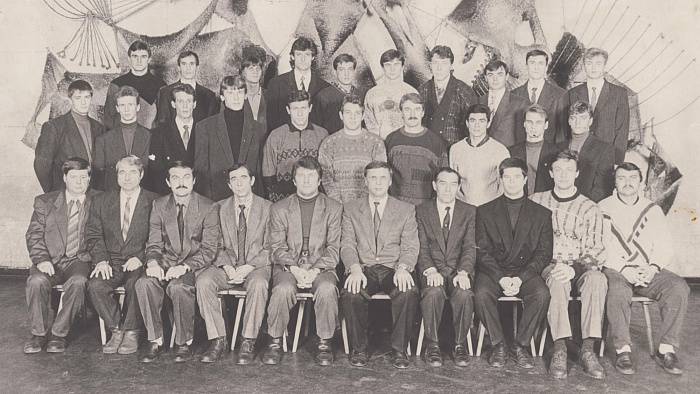 К юбилею легендарного советского футболиста Эдуарда Малофеева: однажды мяч судьбы покатился в Сибирь...