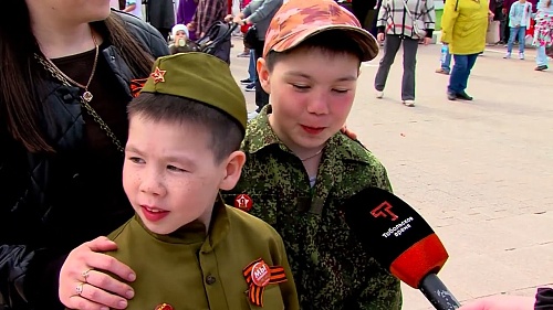 В Тобольске в честь Дня Победы провели Кубок Тюменской области по гиревому спорту