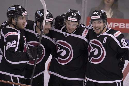 Хоккейный клуб «Рубин» обыграл соперника из Омска