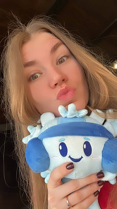 Победительница Спартакиады по биатлону Виктория Сливко: «Надеть шляпу, как Савелий Коростелёв, уже не вариант. Можно летом выйти на награждение в платье и на шпильках»