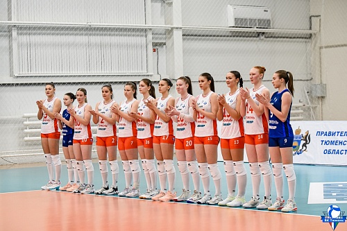 Домашний тур тюменки начали с поражения