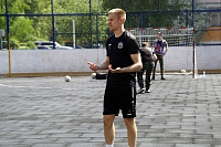 Тренировка с защитником мини-футбольного клуба «Тюмень» Андреем Соколовым в сквере «Семейный»